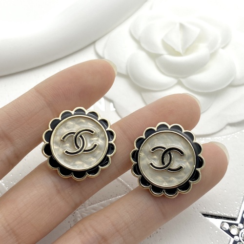 Cheap Chanel Earrings For Women #1253363 Replica Wholesale [$27.00 USD] [ITEM#1253363] on Replica Chanel Earrings