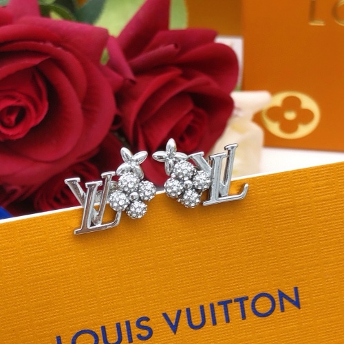 Cheap Louis Vuitton Earrings For Women #1253421 Replica Wholesale [$27.00 USD] [ITEM#1253421] on Replica Louis Vuitton Earrings