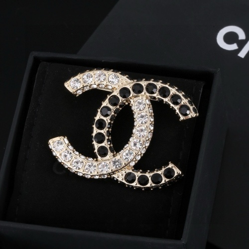 Cheap Chanel Brooches For Women #1253611 Replica Wholesale [$29.00 USD] [ITEM#1253611] on Replica Chanel Brooches