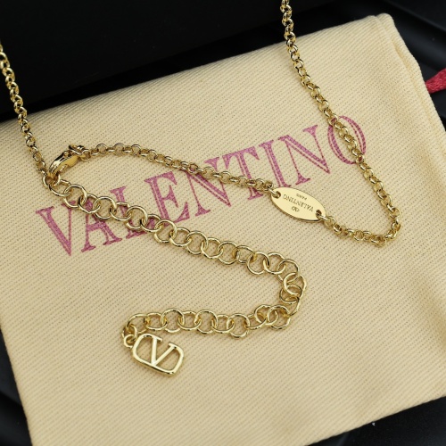 Cheap Valentino Necklaces #1253691 Replica Wholesale [$25.00 USD] [ITEM#1253691] on Replica Valentino Necklaces