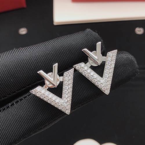 Cheap Valentino Earrings For Women #1253759 Replica Wholesale [$32.00 USD] [ITEM#1253759] on Replica Valentino Earrings