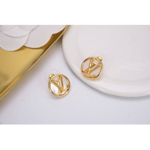 Cheap Louis Vuitton Earrings For Women #1253785 Replica Wholesale [$27.00 USD] [ITEM#1253785] on Replica Louis Vuitton Earrings