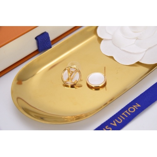 Cheap Louis Vuitton Earrings For Women #1253785 Replica Wholesale [$27.00 USD] [ITEM#1253785] on Replica Louis Vuitton Earrings