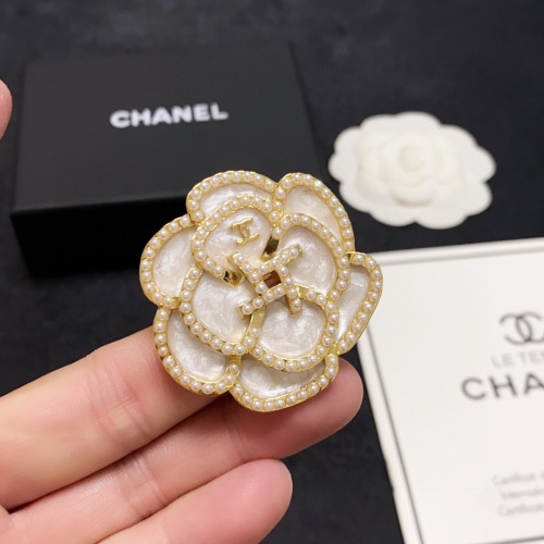 Cheap Chanel Brooches For Women #1253787 Replica Wholesale [$29.00 USD] [ITEM#1253787] on Replica Chanel Brooches