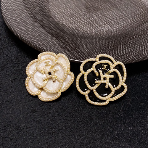 Cheap Chanel Brooches For Women #1253787 Replica Wholesale [$29.00 USD] [ITEM#1253787] on Replica Chanel Brooches