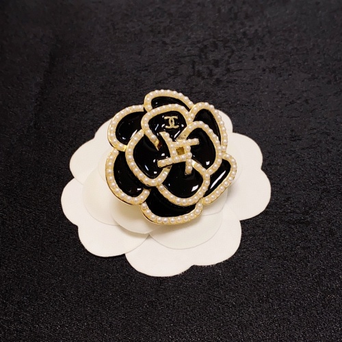 Cheap Chanel Brooches For Women #1253788 Replica Wholesale [$29.00 USD] [ITEM#1253788] on Replica Chanel Brooches