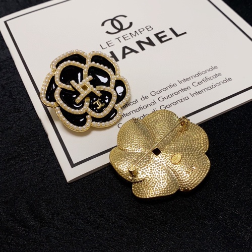 Cheap Chanel Brooches For Women #1253788 Replica Wholesale [$29.00 USD] [ITEM#1253788] on Replica Chanel Brooches