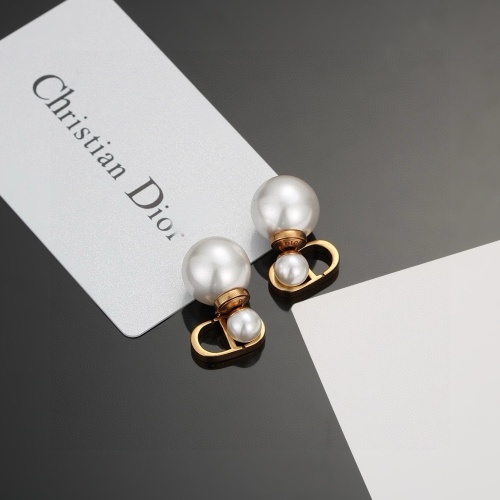 Cheap Christian Dior Earrings For Women #1253793 Replica Wholesale [$25.00 USD] [ITEM#1253793] on Replica Christian Dior Earrings