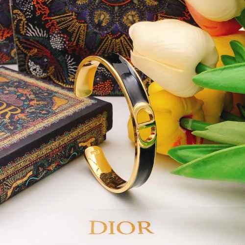 Cheap Christian Dior Bracelets #1253804 Replica Wholesale [$32.00 USD] [ITEM#1253804] on Replica Christian Dior Bracelets