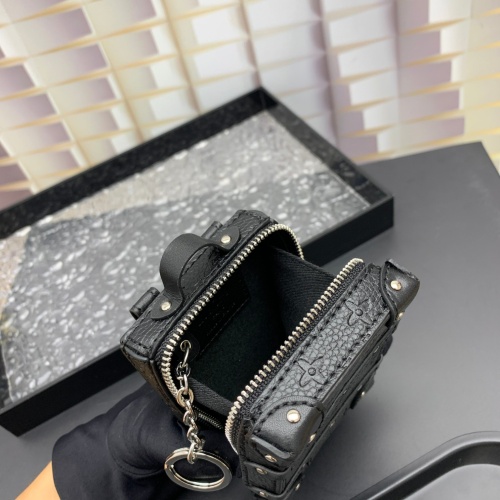 Cheap Louis Vuitton LV Bag Buckle #1253852 Replica Wholesale [$48.00 USD] [ITEM#1253852] on Replica Louis Vuitton LV Key Holder And Bag Buckle