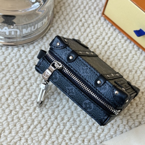 Cheap Louis Vuitton LV Bag Buckle #1253855 Replica Wholesale [$48.00 USD] [ITEM#1253855] on Replica Louis Vuitton LV Key Holder And Bag Buckle