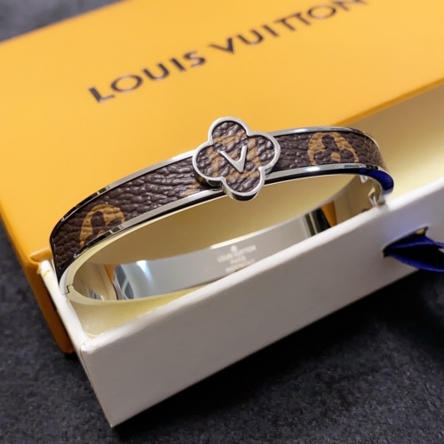 Cheap Louis Vuitton LV Bracelets #1253865 Replica Wholesale [$29.00 USD] [ITEM#1253865] on Replica Louis Vuitton LV Bracelets