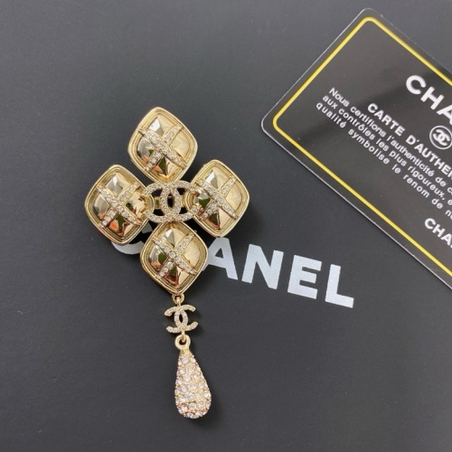 Cheap Chanel Brooches For Women #1253875 Replica Wholesale [$39.00 USD] [ITEM#1253875] on Replica Chanel Brooches