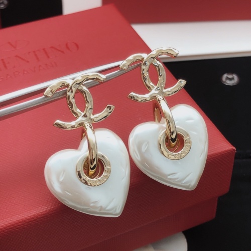 Cheap Chanel Earrings For Women #1254005 Replica Wholesale [$32.00 USD] [ITEM#1254005] on Replica Chanel Earrings