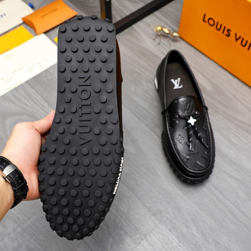 Cheap Louis Vuitton Casual Shoes For Men #1255499 Replica Wholesale [$112.00 USD] [ITEM#1255499] on Replica Louis Vuitton Casual Shoes