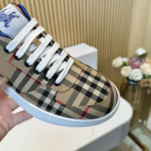 Cheap Burberry Casual Shoes For Men #1256056 Replica Wholesale [$102.00 USD] [ITEM#1256056] on Replica Burberry Casual Shoes