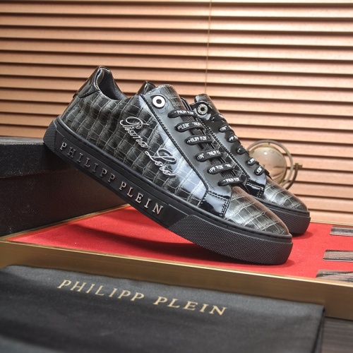 Cheap Philipp Plein PP Casual Shoes For Men #1256309 Replica Wholesale [$80.00 USD] [ITEM#1256309] on Replica Philipp Plein PP Casual Shoes