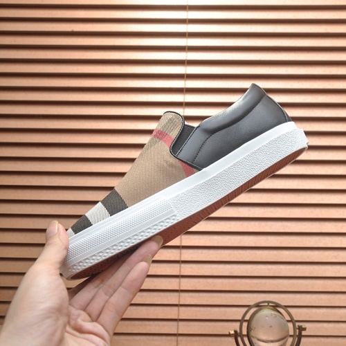 Cheap Burberry Casual Shoes For Men #1256511 Replica Wholesale [$88.00 USD] [ITEM#1256511] on Replica Burberry Casual Shoes