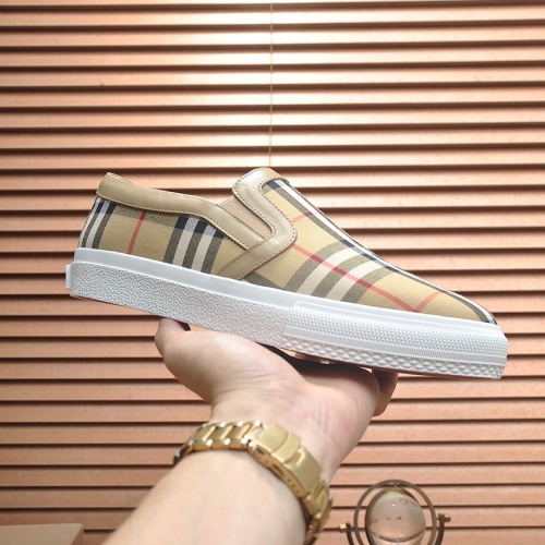 Cheap Burberry Casual Shoes For Men #1256512 Replica Wholesale [$88.00 USD] [ITEM#1256512] on Replica Burberry Casual Shoes