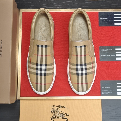 Cheap Burberry Casual Shoes For Men #1256512 Replica Wholesale [$88.00 USD] [ITEM#1256512] on Replica Burberry Casual Shoes