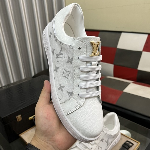 Cheap Louis Vuitton Casual Shoes For Men #1256791 Replica Wholesale [$72.00 USD] [ITEM#1256791] on Replica Louis Vuitton Casual Shoes