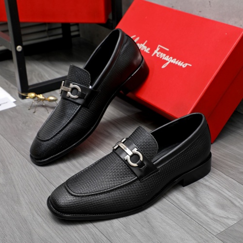 Cheap Salvatore Ferragamo Leather Shoes For Men #1256811 Replica Wholesale [$82.00 USD] [ITEM#1256811] on Replica Salvatore Ferragamo Leather Shoes