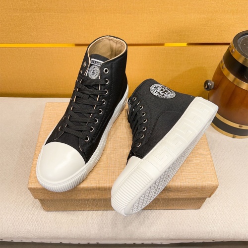 Cheap Versace High Tops Shoes For Men #1256958 Replica Wholesale [$76.00 USD] [ITEM#1256958] on Replica Versace High Tops Shoes