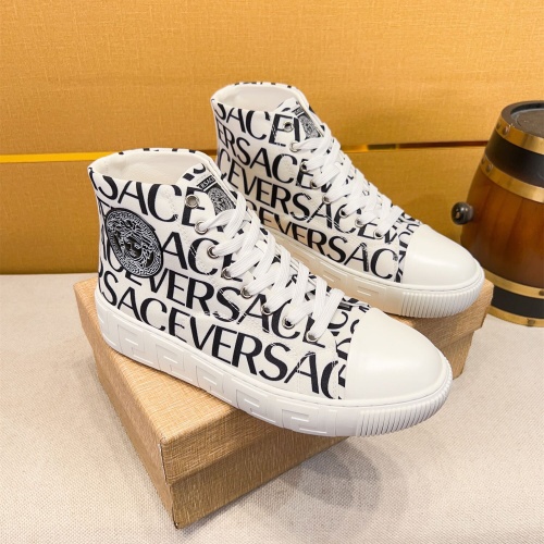 Versace High Tops Shoes For Men #1256963