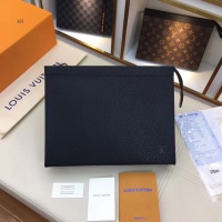 Louis Vuitton AAA Man Wallets #1249287