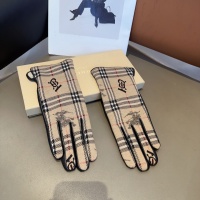 Burberry Gloves For Women #1249497