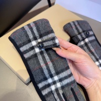 Cheap Burberry Gloves #1249529 Replica Wholesale [$34.00 USD] [ITEM#1249529] on Replica Burberry Gloves