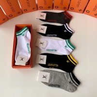 Cheap Louis Vuitton LV Socks #1249888 Replica Wholesale [$27.00 USD] [ITEM#1249888] on Replica Louis Vuitton LV Socks