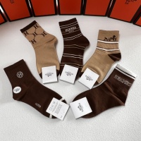 Cheap Hermes Socks #1250325 Replica Wholesale [$27.00 USD] [ITEM#1250325] on Replica Hermes Socks