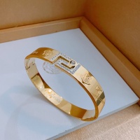 Cheap Versace Bracelets #1252350 Replica Wholesale [$42.00 USD] [ITEM#1252350] on Replica Versace Bracelets