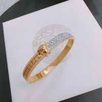 Cheap Versace Bracelets #1252352 Replica Wholesale [$42.00 USD] [ITEM#1252352] on Replica Versace Bracelets