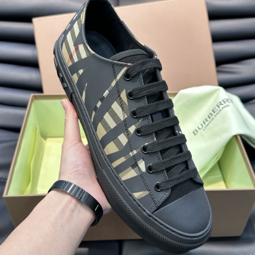 Cheap Burberry Casual Shoes For Men #1257108 Replica Wholesale [$72.00 USD] [ITEM#1257108] on Replica Burberry Casual Shoes