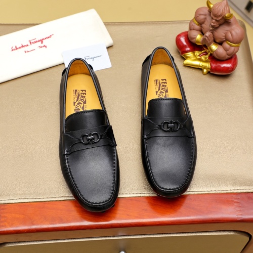 Cheap Salvatore Ferragamo Leather Shoes For Men #1257167 Replica Wholesale [$72.00 USD] [ITEM#1257167] on Replica Salvatore Ferragamo Leather Shoes