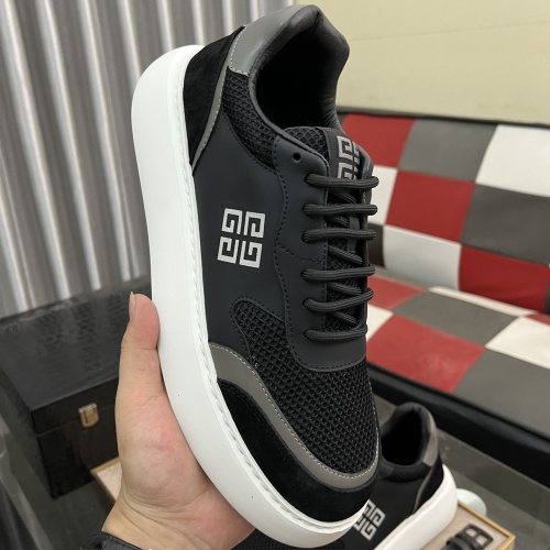 Cheap Givenchy Casual Shoes For Men #1257344 Replica Wholesale [$82.00 USD] [ITEM#1257344] on Replica Givenchy Casual Shoes