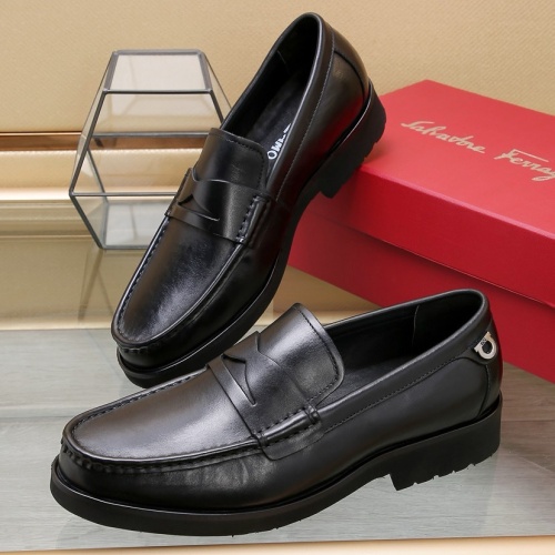 Cheap Salvatore Ferragamo Leather Shoes For Men #1257529 Replica Wholesale [$92.00 USD] [ITEM#1257529] on Replica Salvatore Ferragamo Leather Shoes