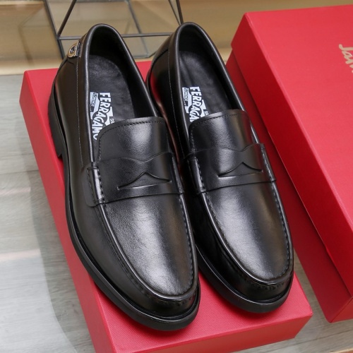 Cheap Salvatore Ferragamo Leather Shoes For Men #1257529 Replica Wholesale [$92.00 USD] [ITEM#1257529] on Replica Salvatore Ferragamo Leather Shoes