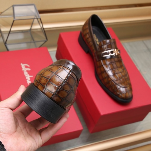 Cheap Salvatore Ferragamo Leather Shoes For Men #1257533 Replica Wholesale [$98.00 USD] [ITEM#1257533] on Replica Salvatore Ferragamo Leather Shoes