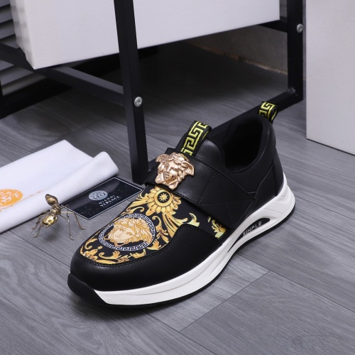 Cheap Versace Casual Shoes For Men #1257659 Replica Wholesale [$76.00 USD] [ITEM#1257659] on Replica Versace Casual Shoes