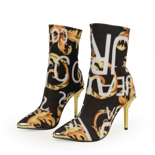 Cheap Versace Boots For Women #1257778 Replica Wholesale [$96.00 USD] [ITEM#1257778] on Replica Versace Boots