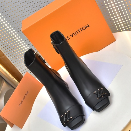 Cheap Louis Vuitton Boots For Women #1257986 Replica Wholesale [$92.00 USD] [ITEM#1257986] on Replica Louis Vuitton Boots