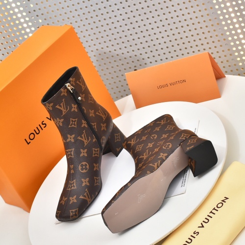 Cheap Louis Vuitton Boots For Women #1257987 Replica Wholesale [$92.00 USD] [ITEM#1257987] on Replica Louis Vuitton Boots