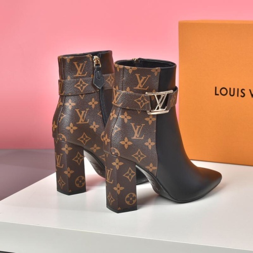 Cheap Louis Vuitton Boots For Women #1257990 Replica Wholesale [$88.00 USD] [ITEM#1257990] on Replica Louis Vuitton Boots