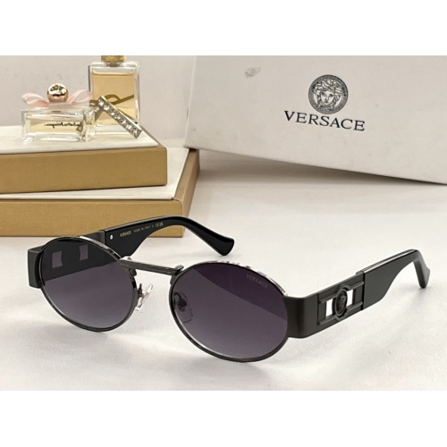 Versace AAA Quality Sunglasses #1258320