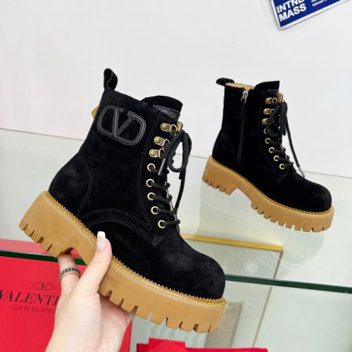 Cheap Valentino Boots For Women #1258539 Replica Wholesale [$112.00 USD] [ITEM#1258539] on Replica Valentino Boots