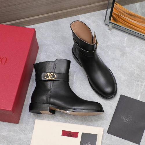 Cheap Valentino Boots For Women #1258598 Replica Wholesale [$130.00 USD] [ITEM#1258598] on Replica Valentino Boots