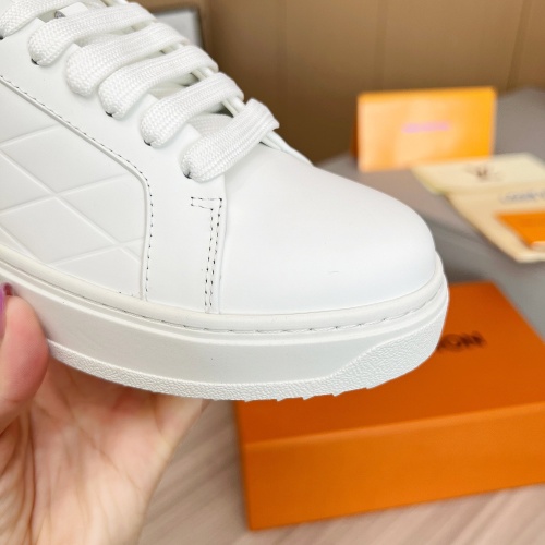 Cheap Louis Vuitton Casual Shoes For Women #1258701 Replica Wholesale [$112.00 USD] [ITEM#1258701] on Replica Louis Vuitton Casual Shoes